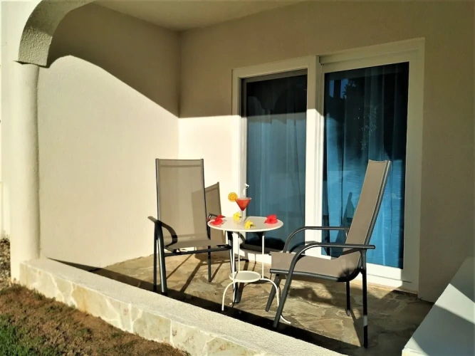 Superior Sextuple room with balcony and with bay view