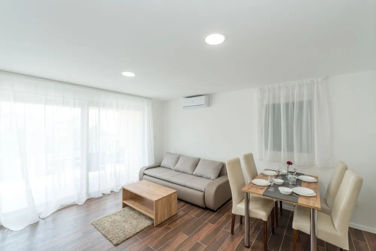 Apartments Mirakul