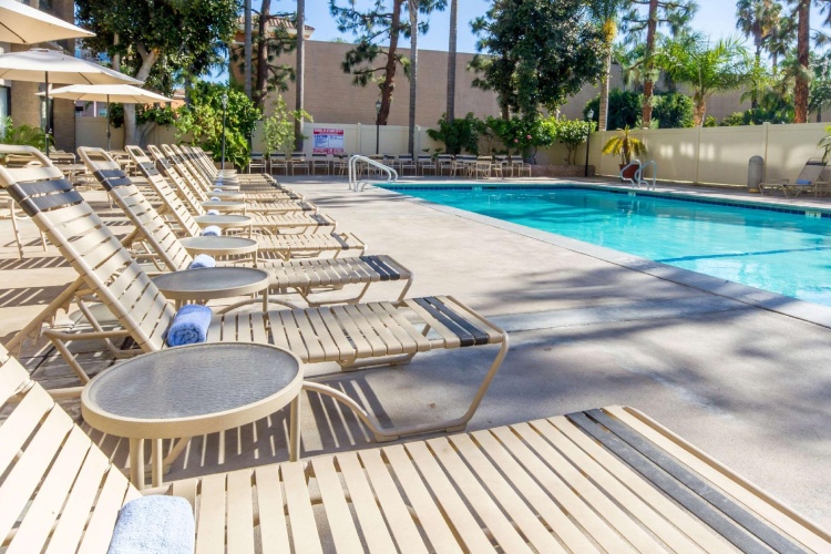 Clarion Hotel Anaheim Resort photo 15
