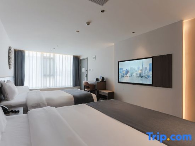 Standard Family room