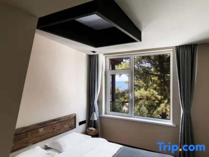 2 Bedrooms Family Suite with sea view