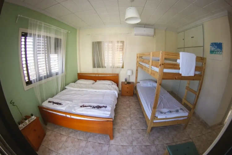 3 Bedrooms Villa