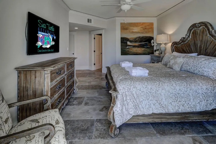Windsor Place 108 by RedAwning