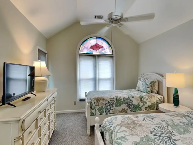 Tybee Stars by Tybee Vacation Rentals