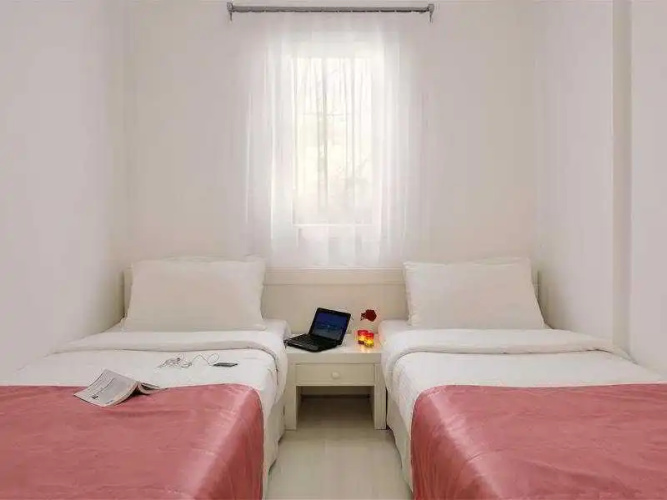 Satsuma Suites