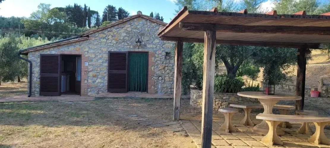 2 Bedrooms Cottage
