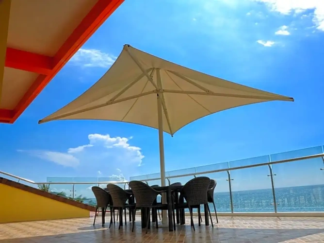 3 Bedrooms Suite with balcony and with sea view