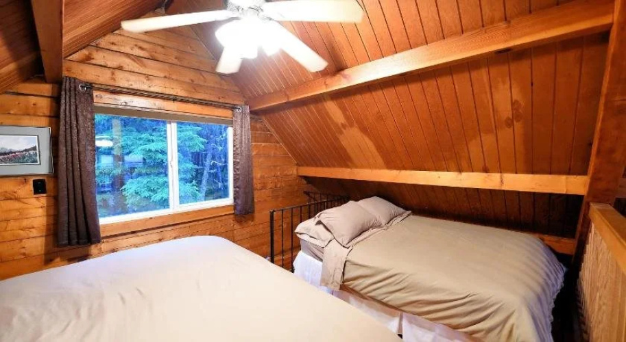 Alyeska Hideaway