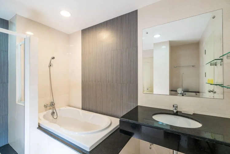 Phuket Villa Condominium by Lofty