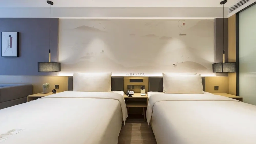 Premier Twin room