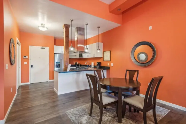 Sunstone Suite - 202
