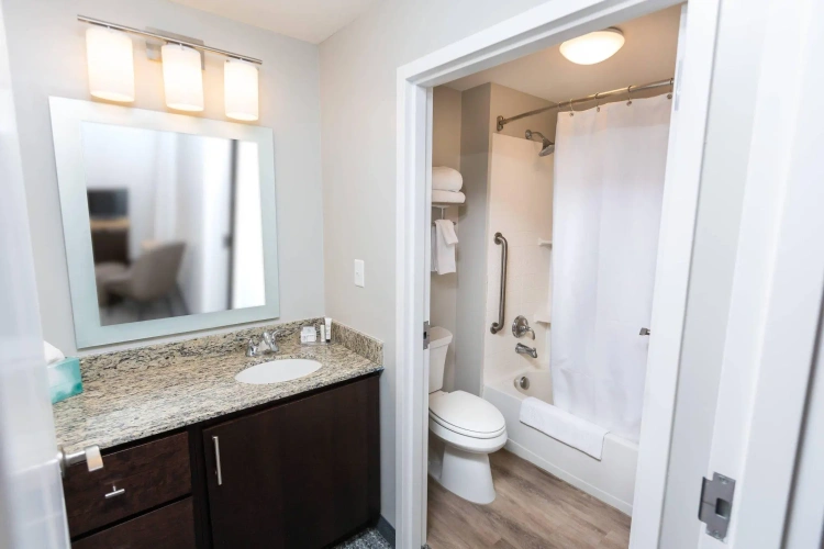1 Bedroom Double Suite