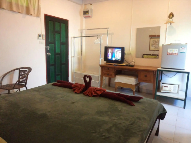 Baan Por Jai