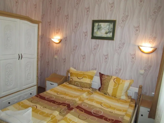 1 Bedroom Double Apartment