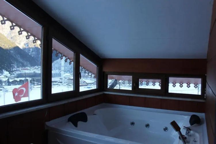 Uzungol Ozturk Hotel