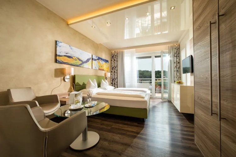 Deluxe Double room with balcony