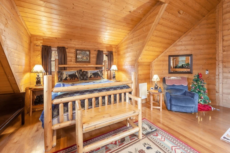 Something Extra 2 Bedroom Cabin by RedAwning