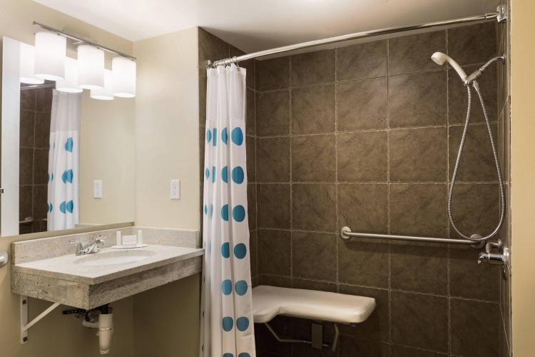1 Bedroom Double Suite