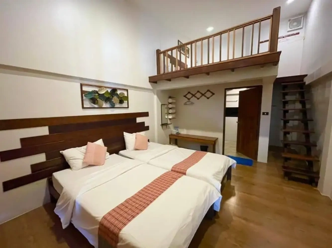 Standard Family room
