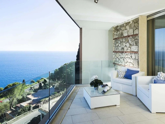 Isola Bella Suite