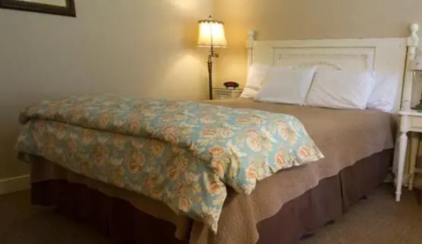 Wawona Hotel