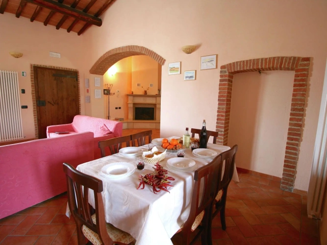 3 Bedrooms Triple Cottage