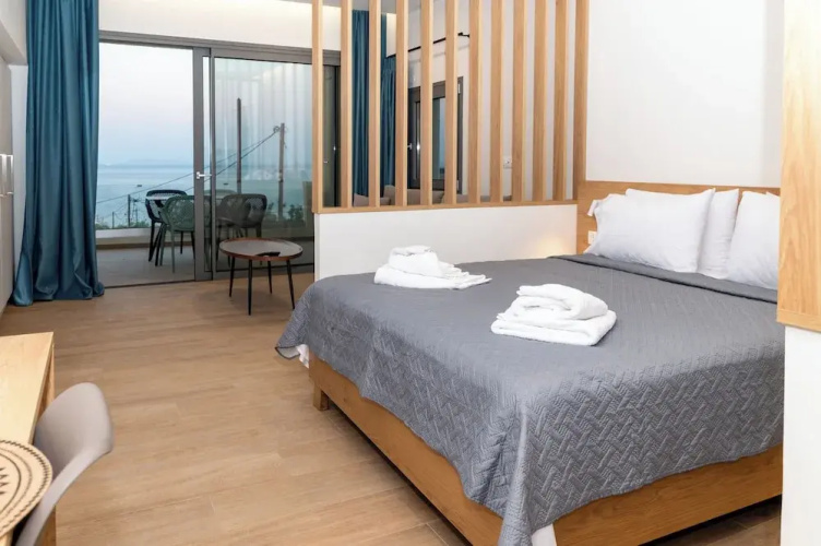 Enalis Studios & Apartments