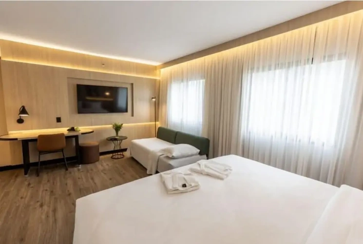 Standard Triple room