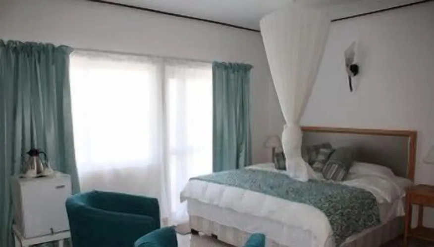 Moonlight Beach Villa