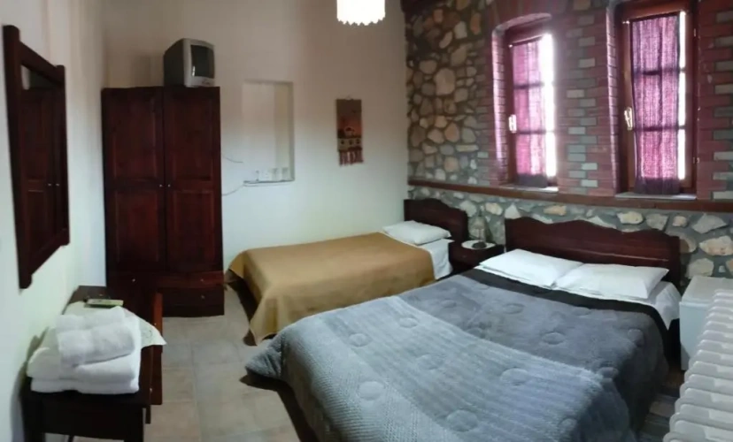 Classic Triple room