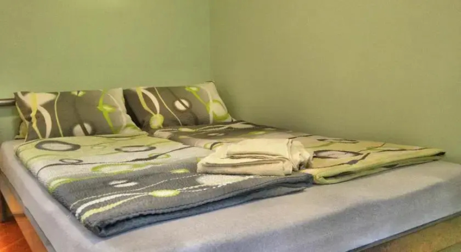 neGGa Retro Apartments