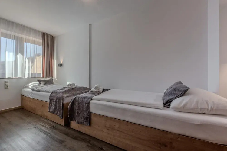 Mount-apartment Directly on Ski-slopes