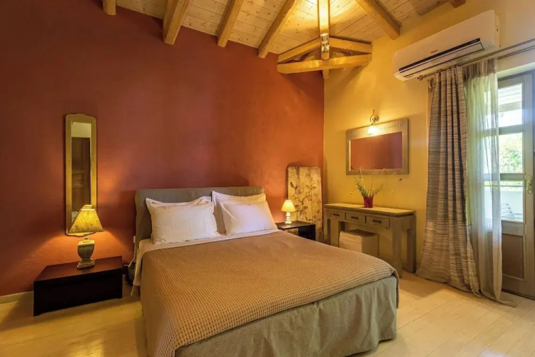Tria Luxury Residences
