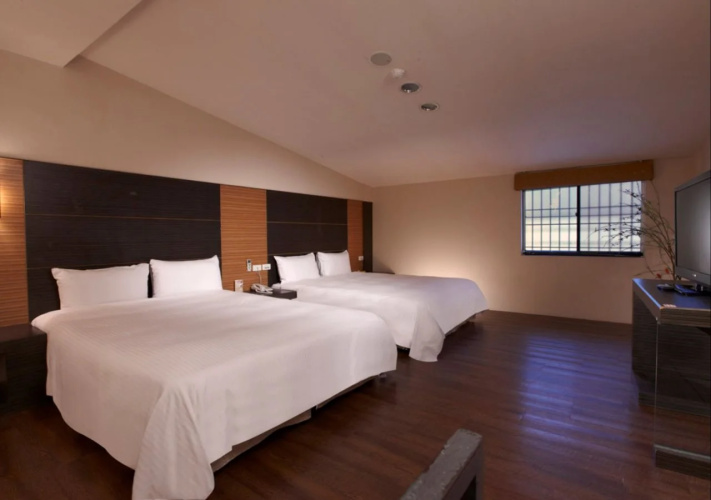 Hefong Deyang Hotspring Hotel