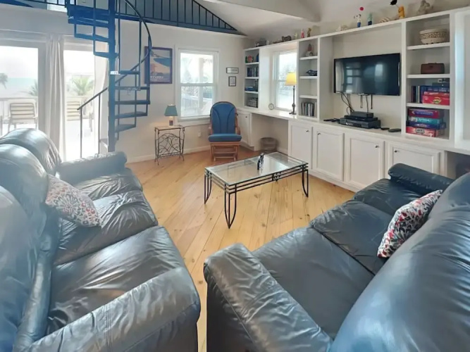 Beach Oasis by Ryson Vacation Rentals