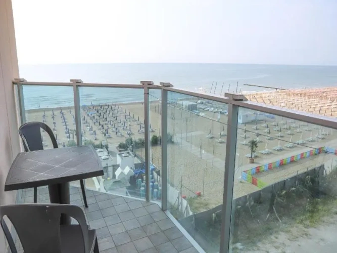 Standard Triple room with balcony