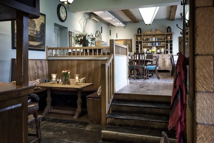 The Howard Arms