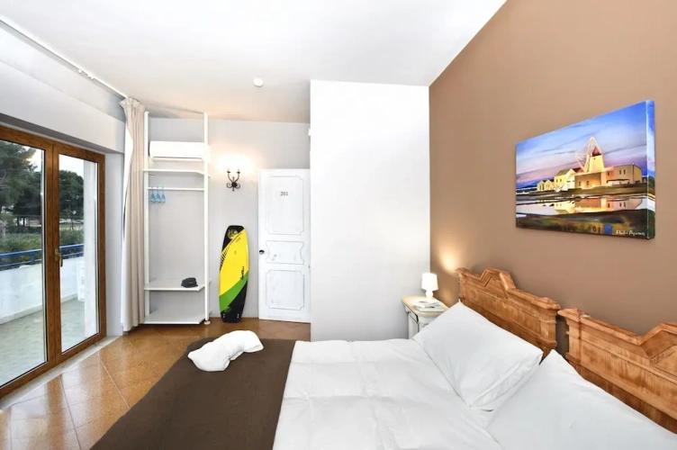 Standard room with balcony and with garden view