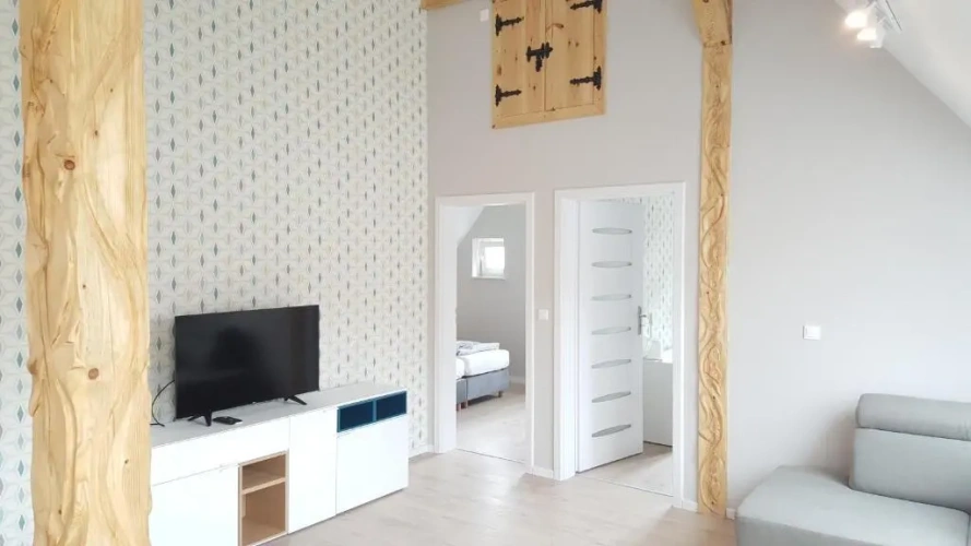 3 Bedrooms Apartment