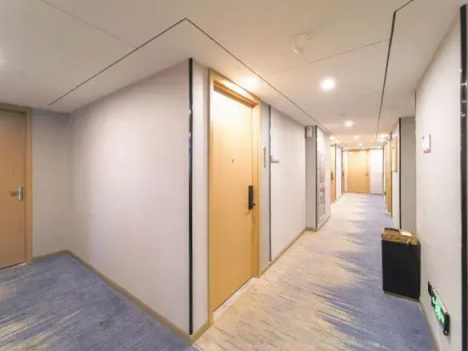 Shaoxing Yiran Light Luxury Hotel