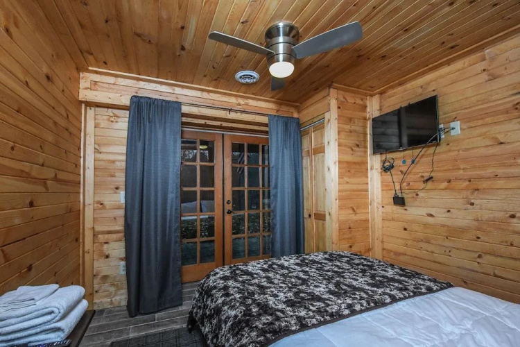 Lakestar Chalet by Taylor Made Deep Creek
