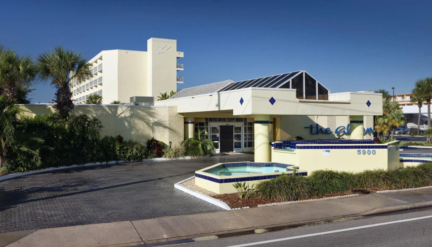 Alden Suites - A Beachfront Resort