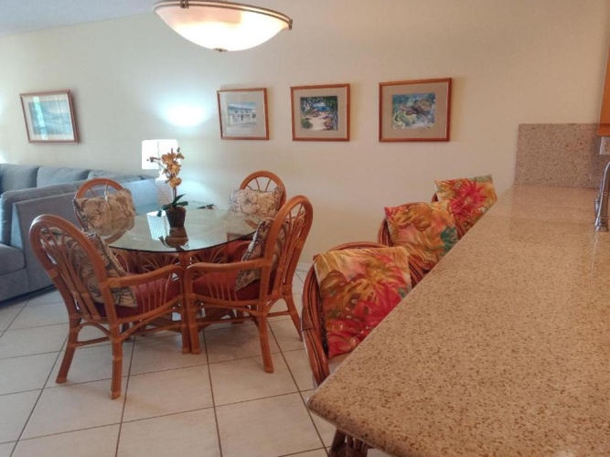 2 Bedrooms Apartment