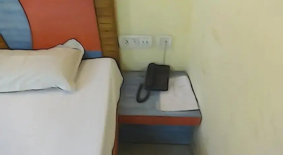 Hotel Gush International