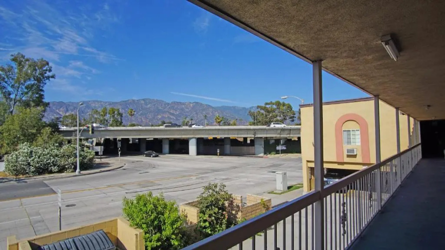 Lincoln Motel