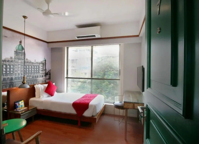 Deluxe Single room