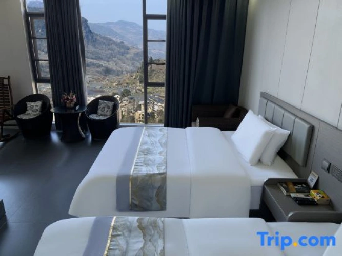 Standard Family room with view