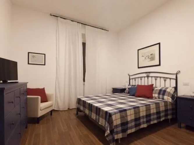 G&G Apartment 90mq - Historical Centre