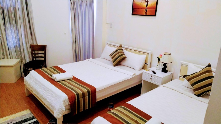 Standard Triple room with balcony