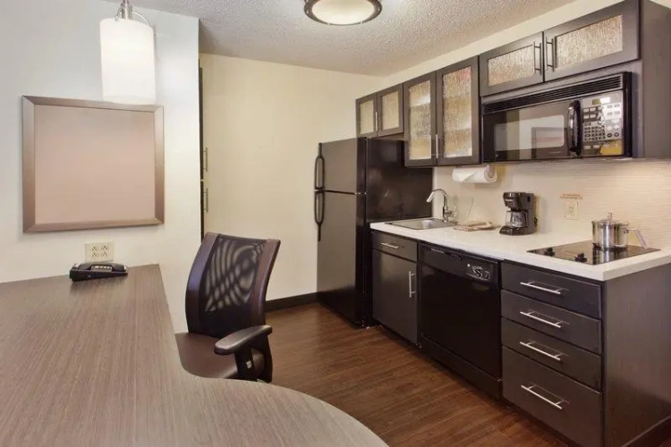 Quadruple Suite